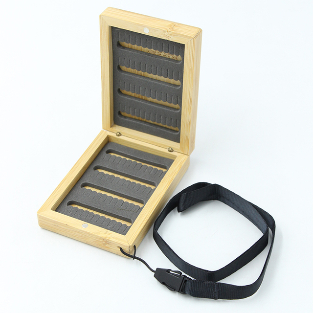 Caja de mosca de bambú