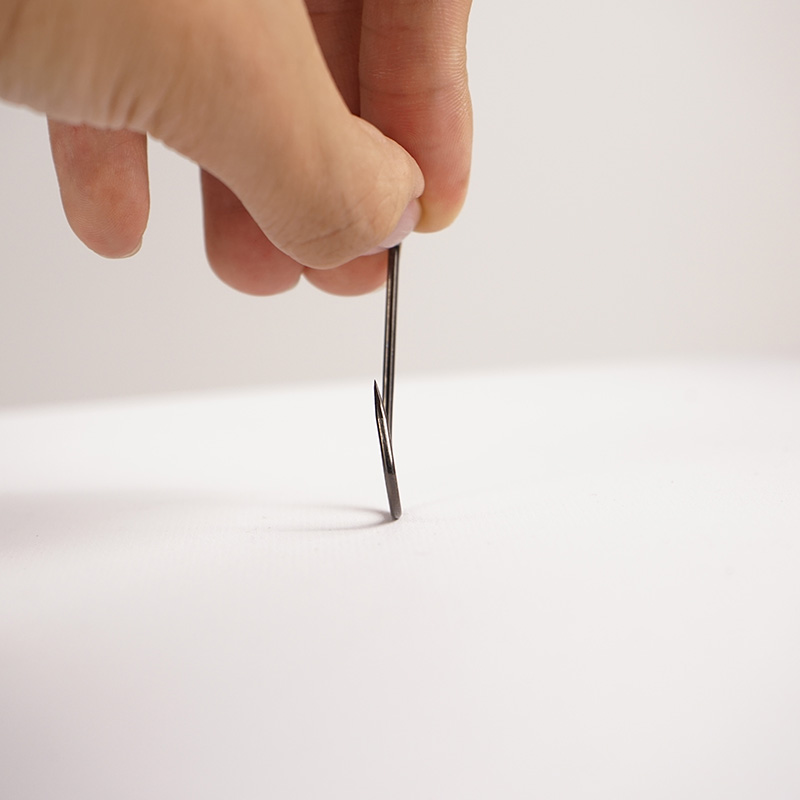 Anzuelo de pesca con soporte para cebo