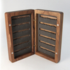 Caja de moscas de madera de nogal